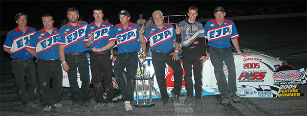 600-DSC_1702.jpg (59250 bytes)